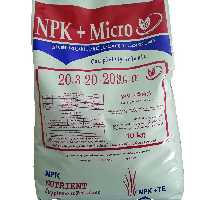 کود کامل 20-3-20 همراه با 20 درصد so4 حاوی عناصر ریز مغذی وزن 10 کیلوگرم