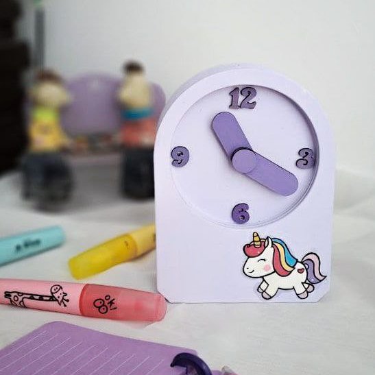 ساعت رومیزی رایا طرح یونیکورن