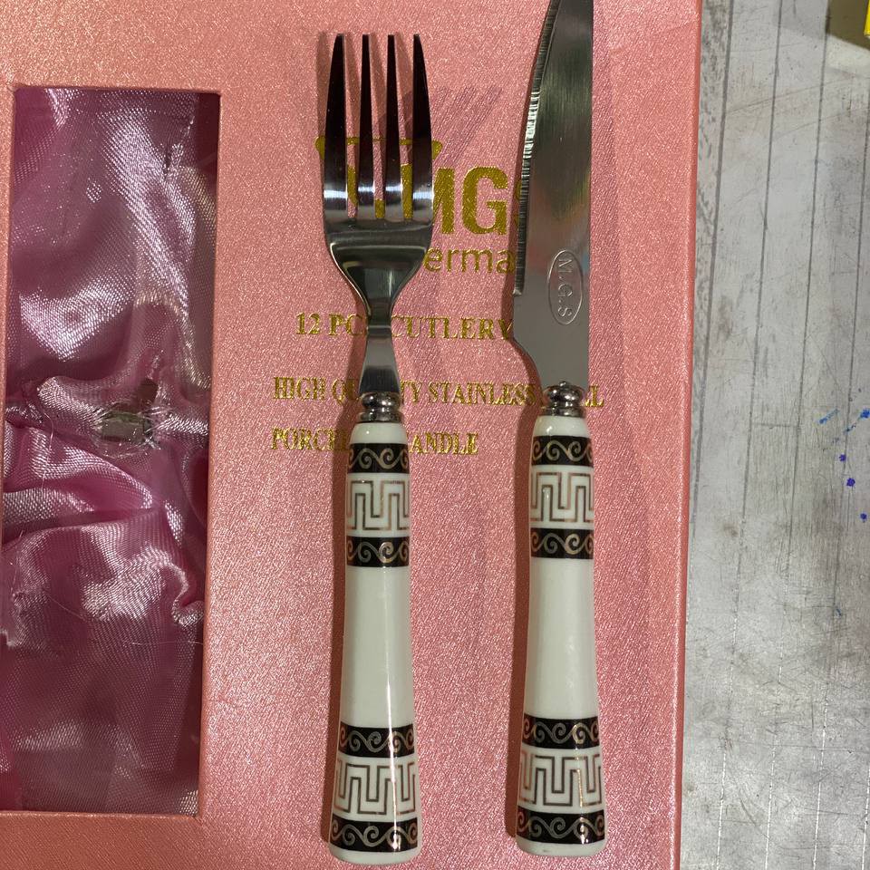 کارد و چنگال سرامیکی برند Mgs