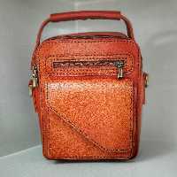 کیف کج مردانه چرم طبیعی دست دوز