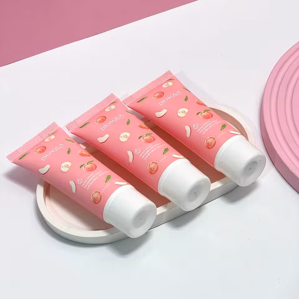 کرم مرطوب کننده هلو بیوآکوا
