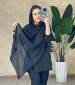 شال مزونی ساده منگوله دار