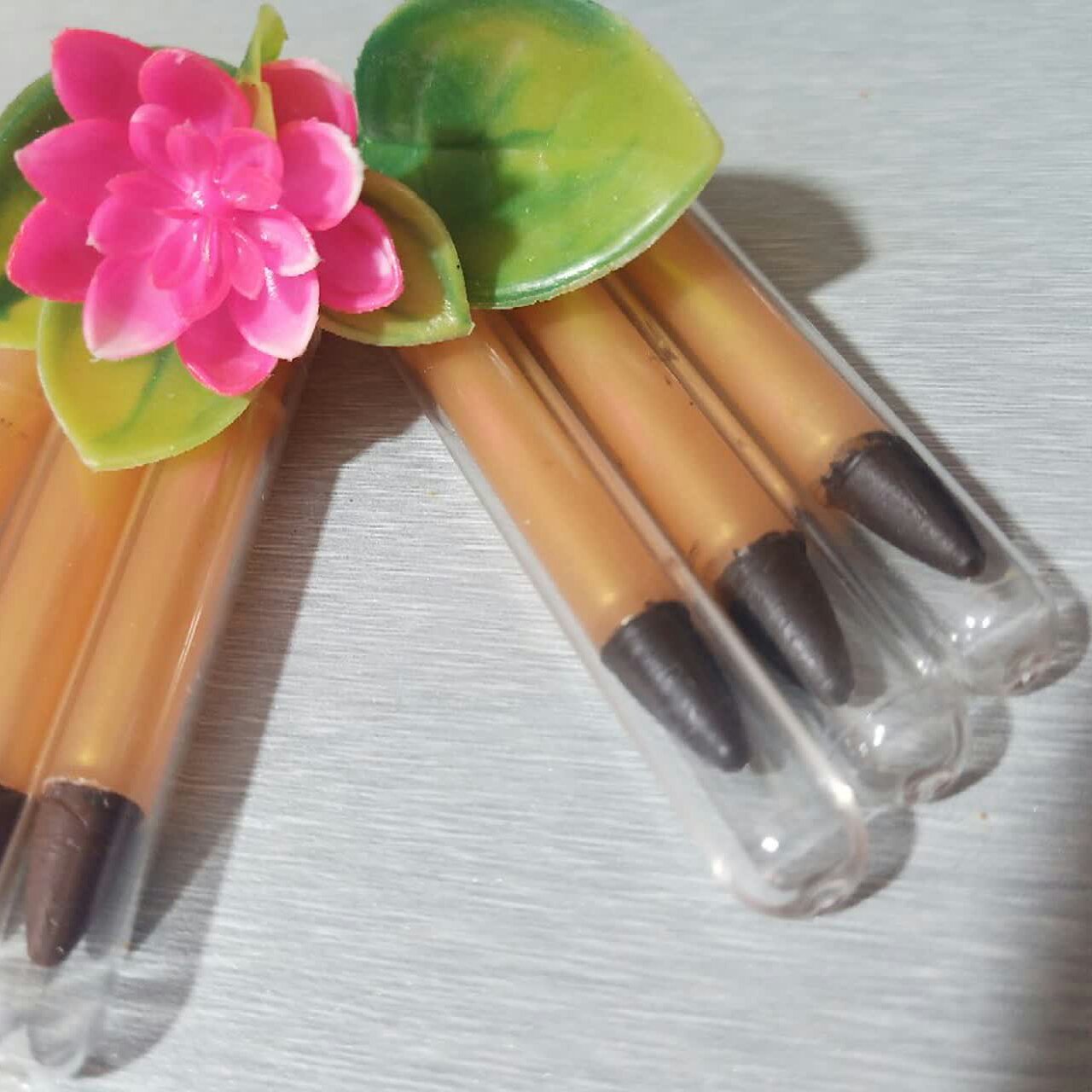 مداد چشم وابرو