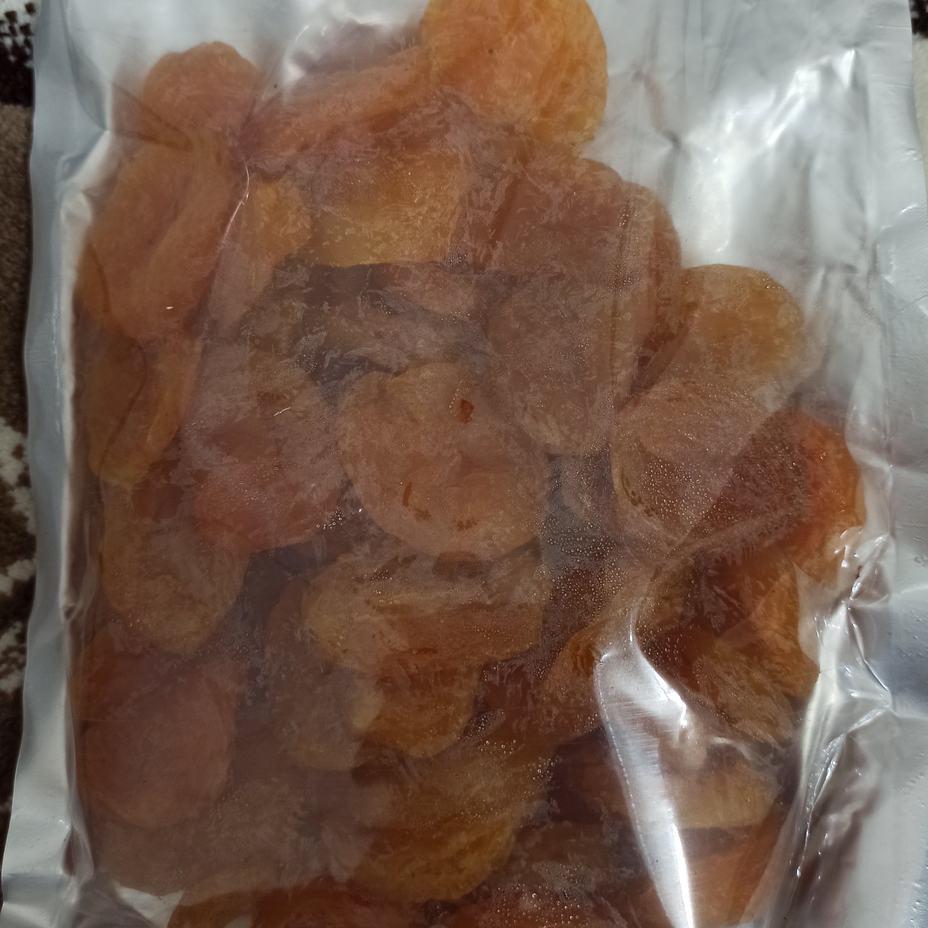 قیسی زرد آلو 250گرمی