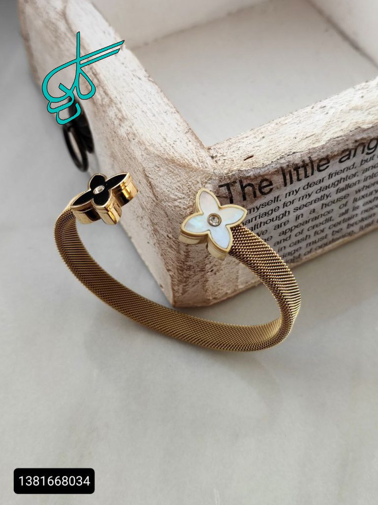 خرید دستبند زنانه حصیری طرح گل چهارپر کیفیت عالی کد 1216239 - ردگل