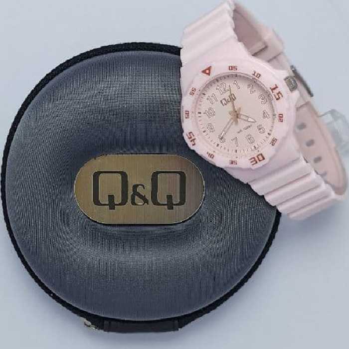 ساعت مچی عقربه ای دخترانه کیو اند کیو مدل vr19j017y