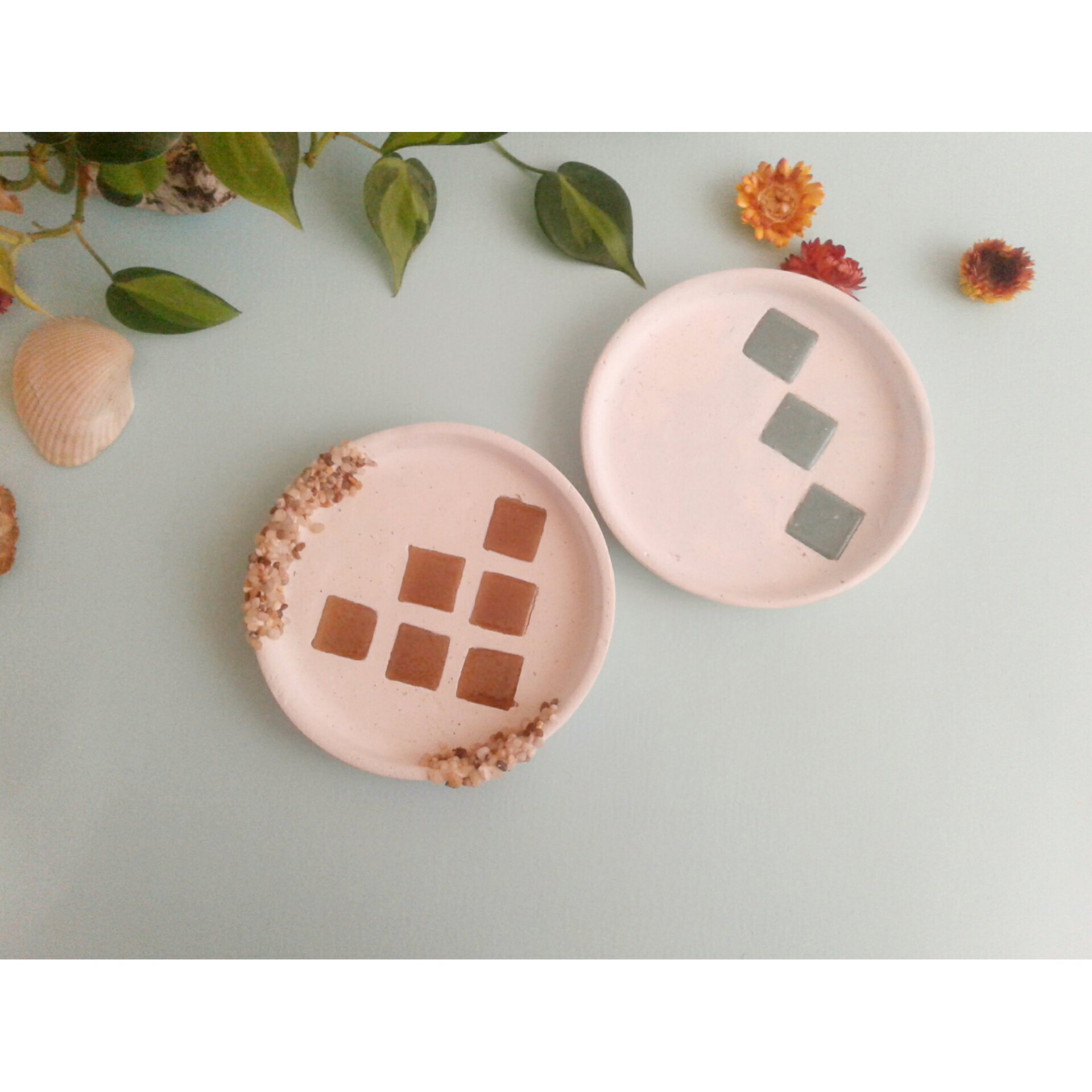 زیرلیوانی موزاییکی