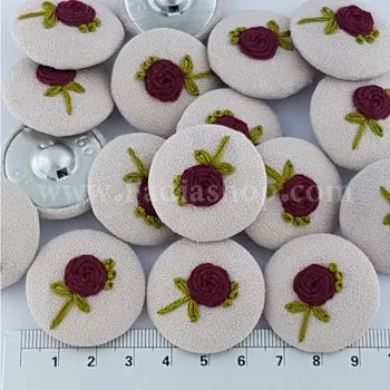 دکمه گلدوزی 1118 سایز 3