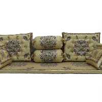 سرویس شاهنشین طرح شاهکار ترمه ابریشم رنک گلدزرین خاص یسال ضمانت (ست 7تیکه سنتی پشتی ترمه)