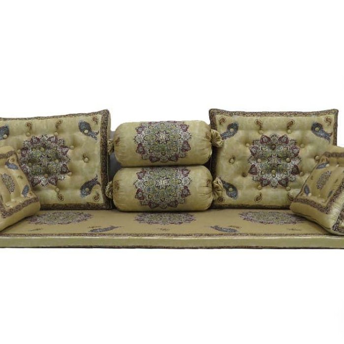 سرویس شاهنشین طرح شاهکار ترمه ابریشم رنک گلدزرین خاص یسال ضمانت (ست 7تیکه سنتی پشتی ترمه)