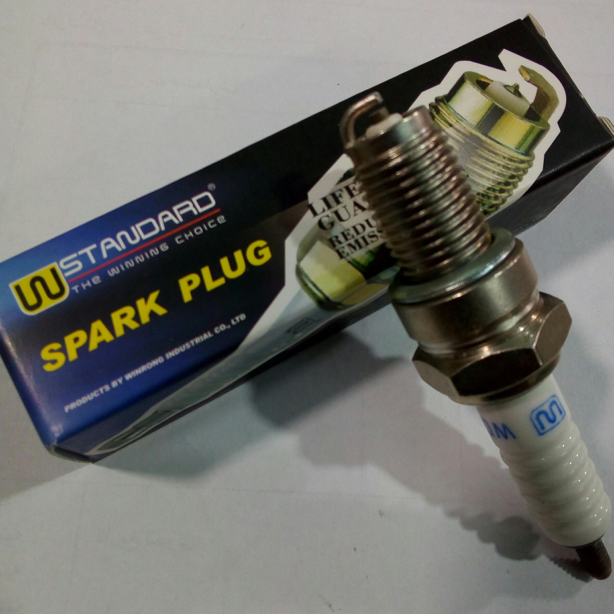 شمع موتور سیکلت هندا - استاندارد