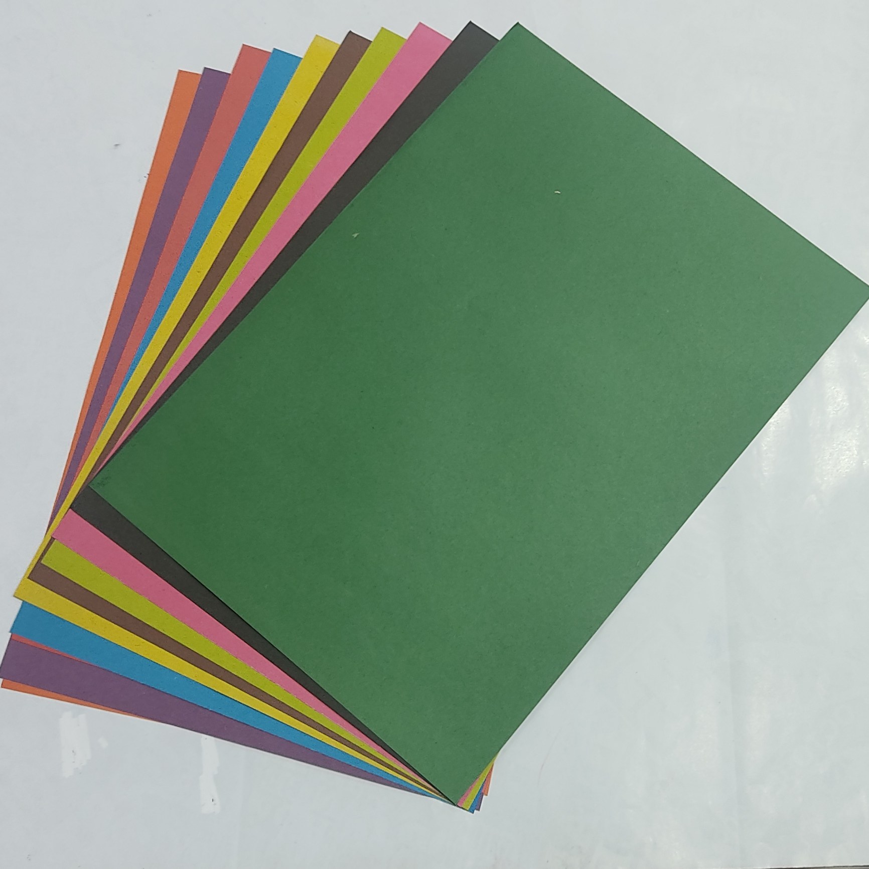 مقوا A4ده رنگ