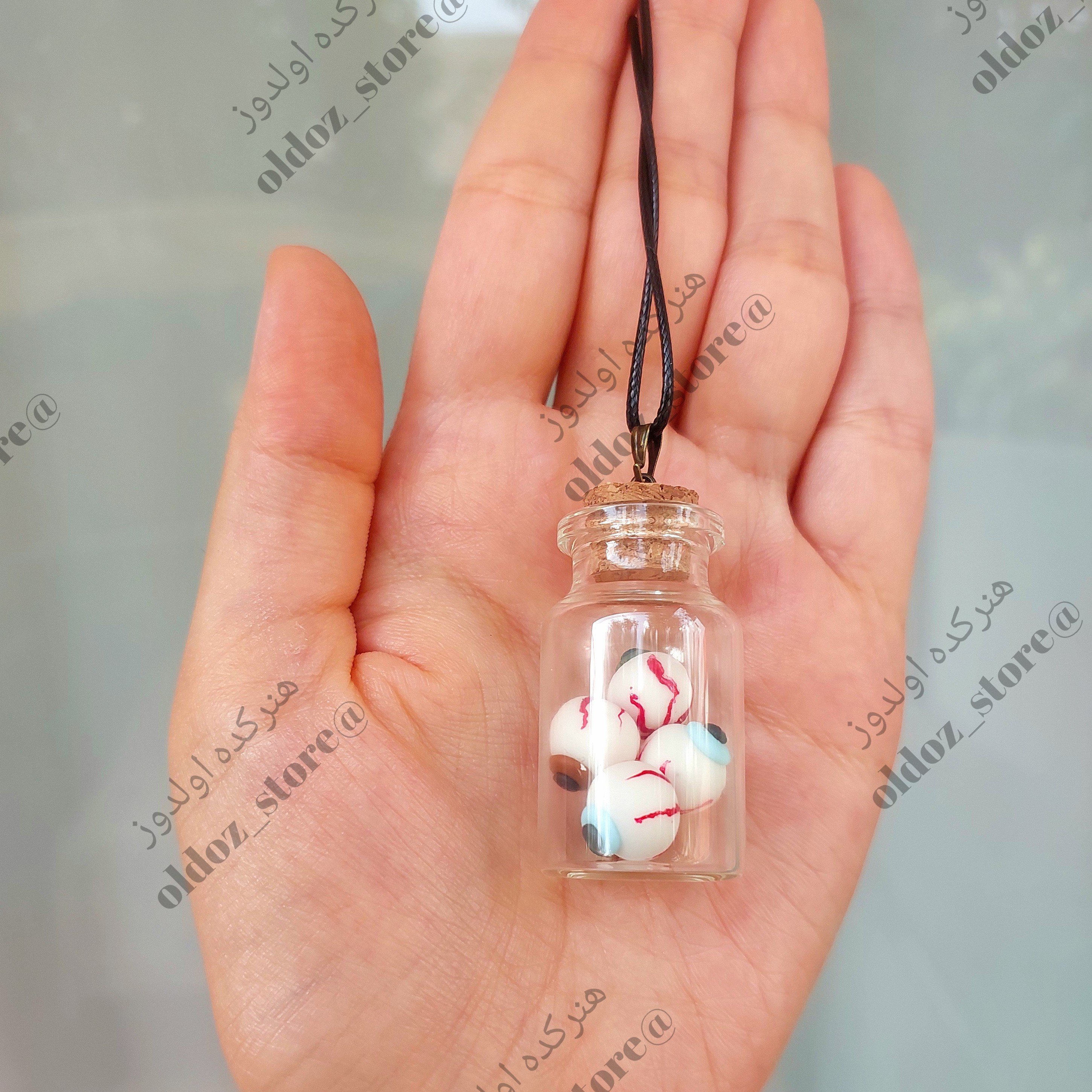 گردنبند بطری چشم ترسناک گردنبند فانتزی گردنبند  گردنبند کیوت آویز ماشین پسرانه دخترانه ست دوستی ،