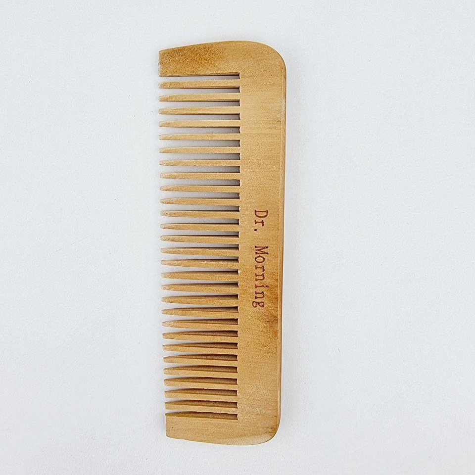 شانه چوبی دندانه درشت تخت دکتر مورنینگ
Dr.morning wooden comb