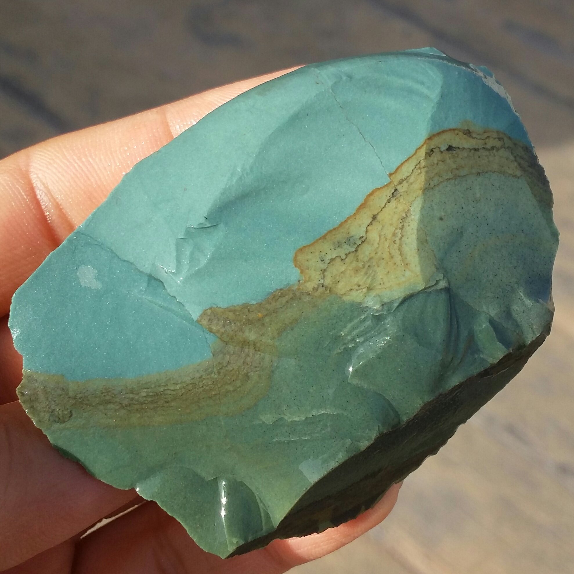 سنگ راف جاسپر منظره بسیار کمیاب خاص 100 در 100 طبیعی شاهکار خلقت
تصویر از دو طرف نمونه
نمونه ای خارق العاده کد 9034