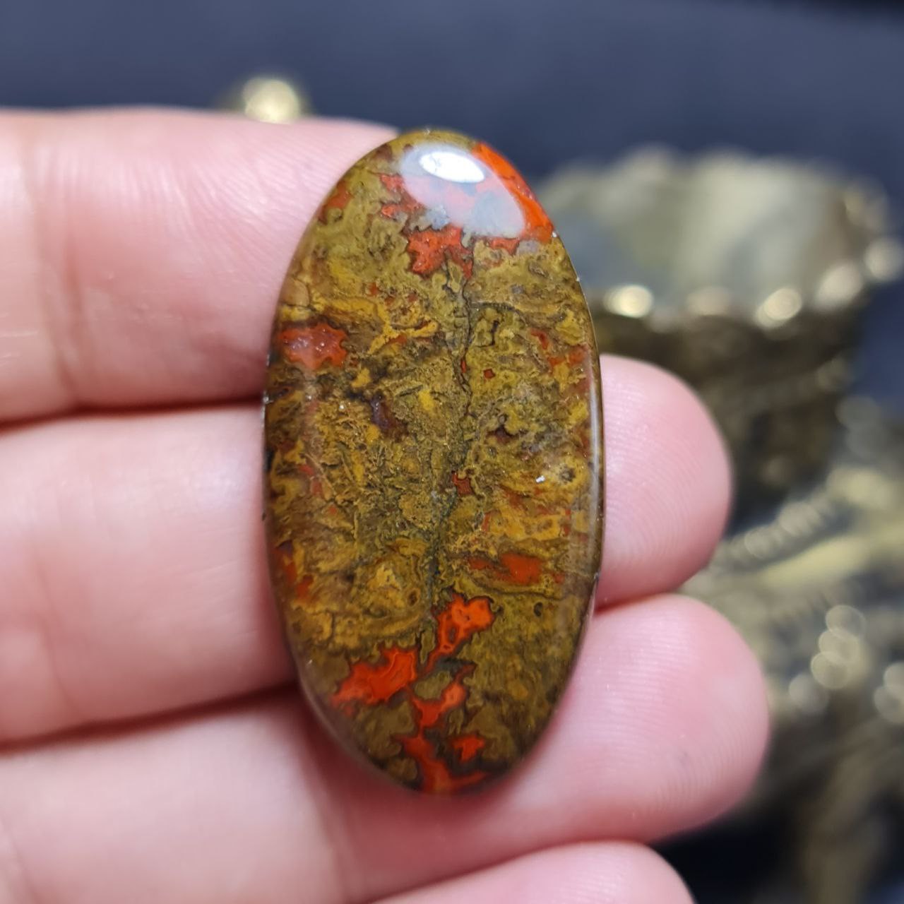  نگین درشت صد درصد طبیعی سنگ عقیق شجر معدنی کشور مراکش
کد 28538
