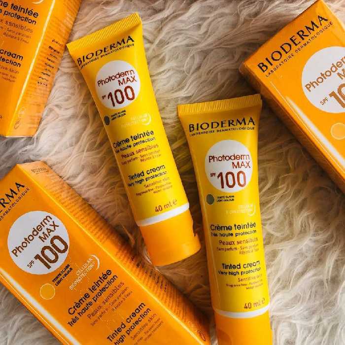 کرم ضدآفتاب بایودرما فتودرم اسپات spf100