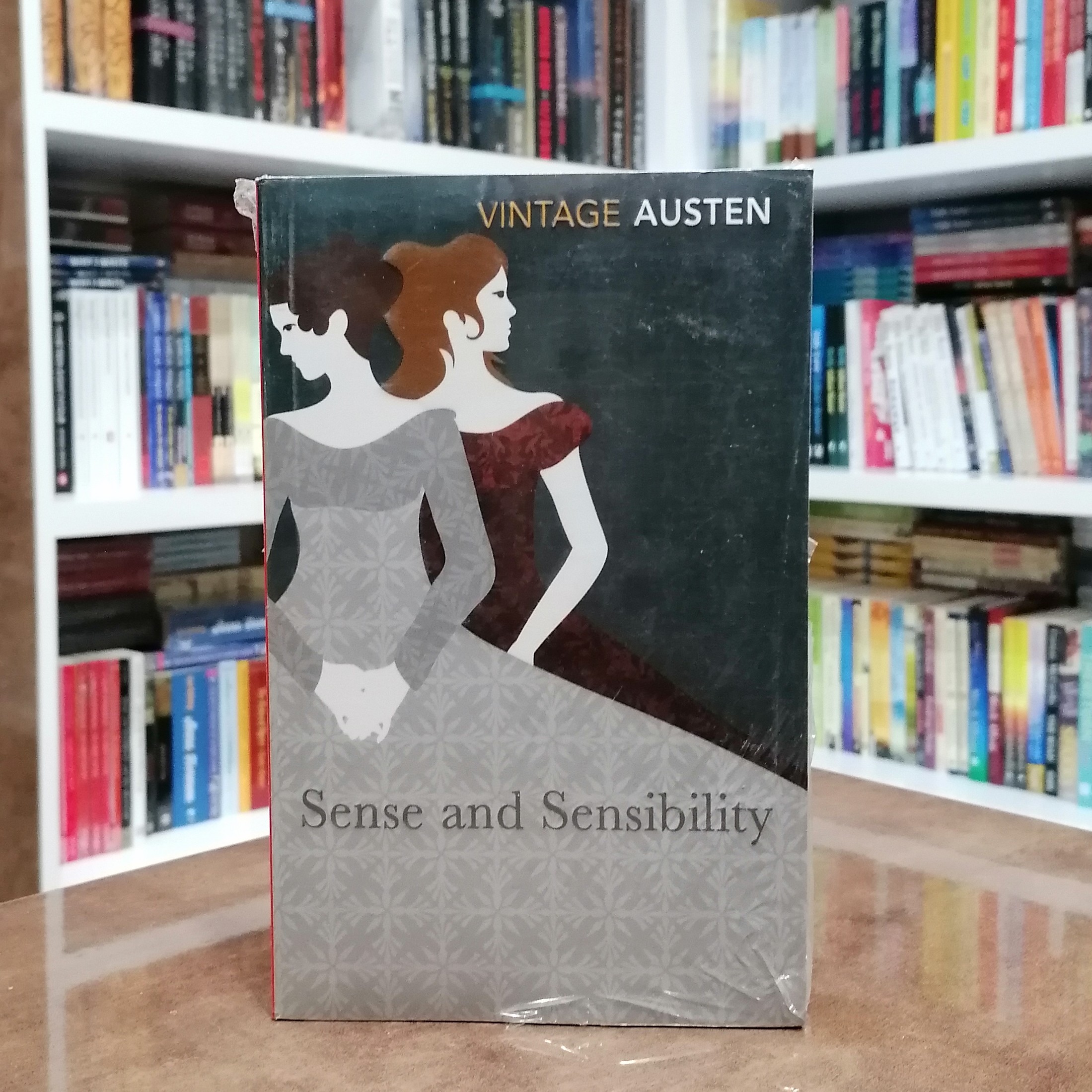 کتاب Sense and Sensibility اثر Jane Austen
