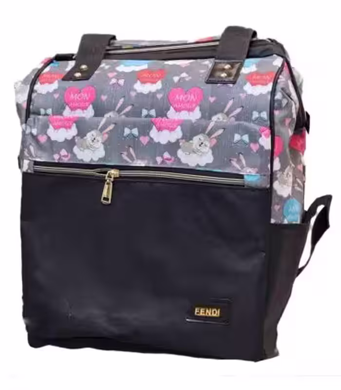 کوله پشتی لوازم مادر و کودک فندی طرح خرگوش و قلب FENDI