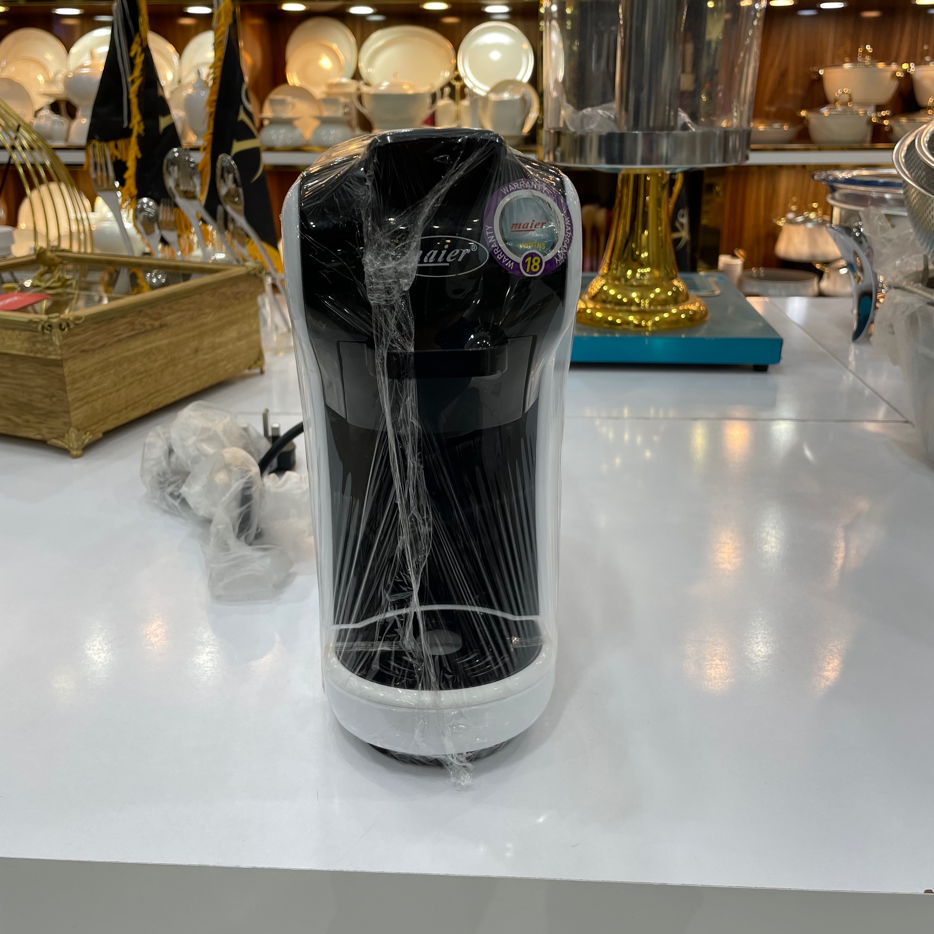 مشخصات اسپرسو ساز سه کاره maierمایر مدل 202