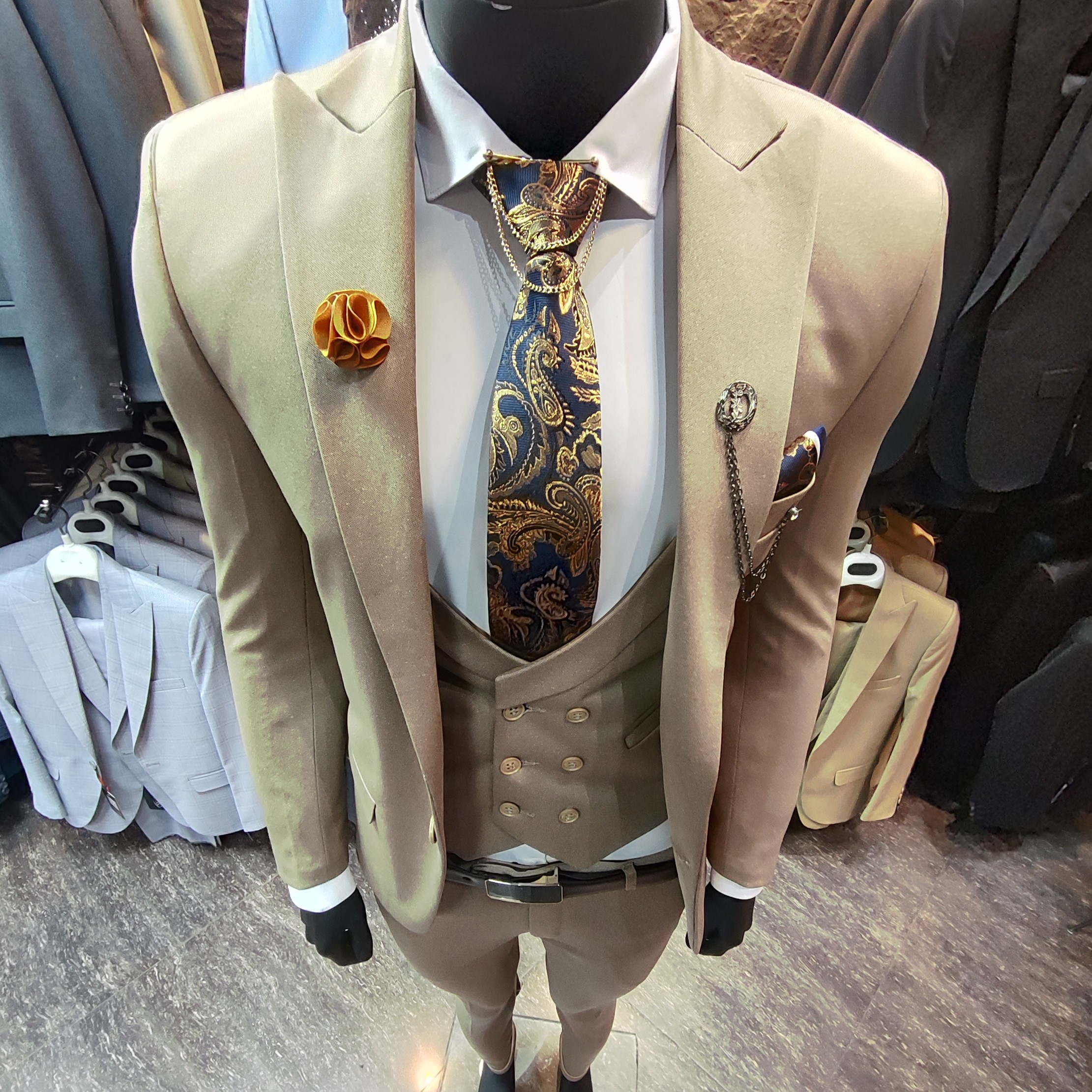 کت و شلوار جلیقه سوپر کش رنگ کرم اسلیم فیت ارسال رایگان 