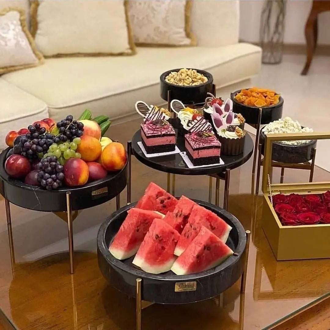 سرویس پذیرایی 4تیکه سنگی پایه آلومینیوم رنگ سفید و مشکی شیک 