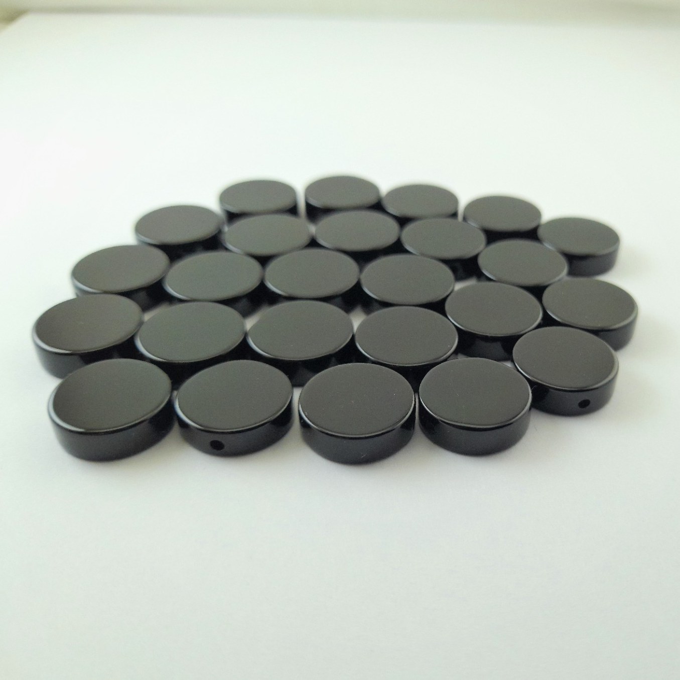 سنگ عقیق سیاه ( اونیکس ) تراش سکه ای