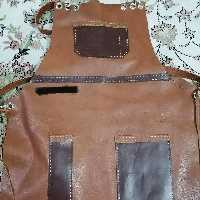 پیشبند چرم طبیعی دست دوز .چرم بز هست