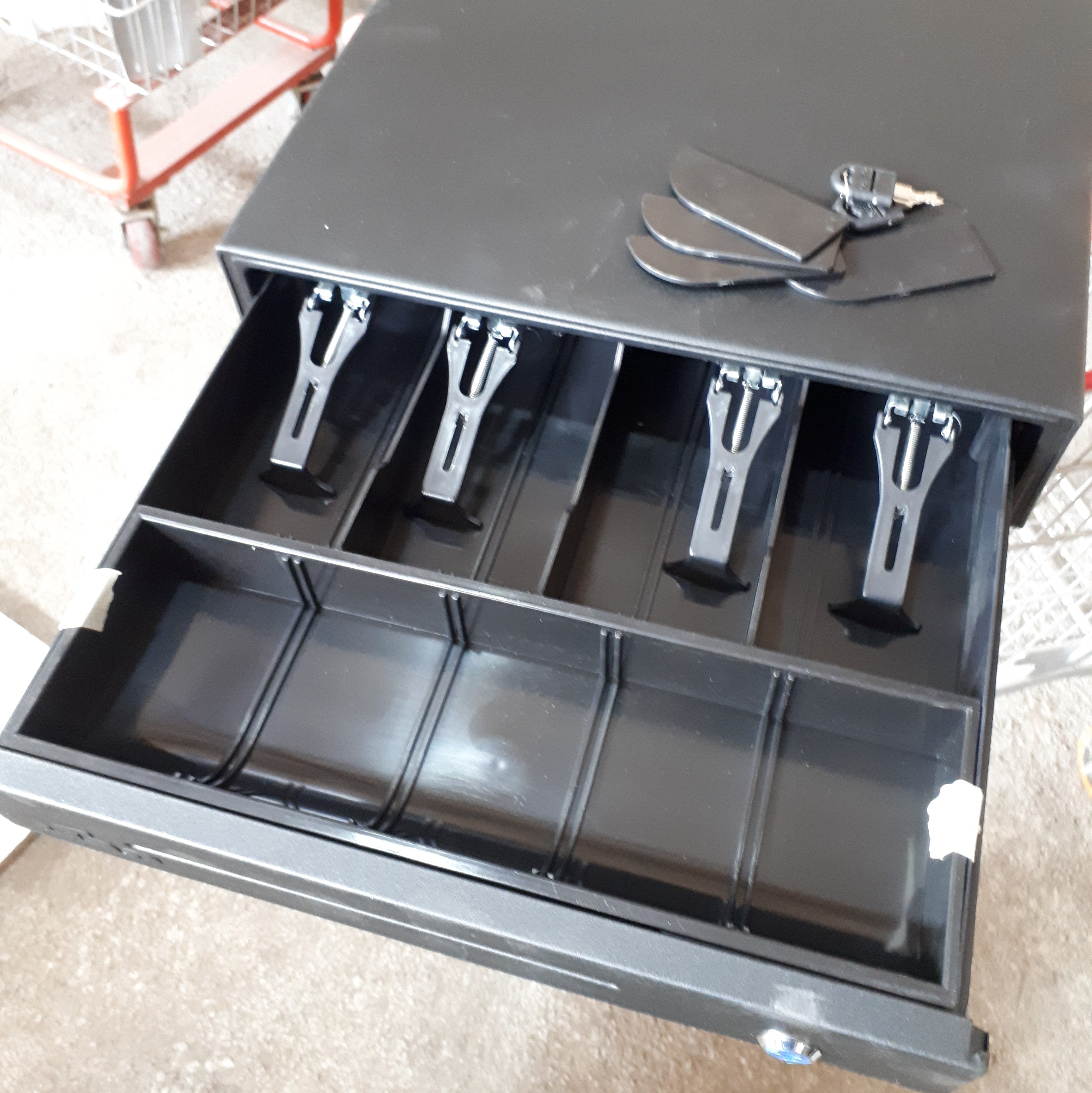 کشوی پول اتومات مدل 4043