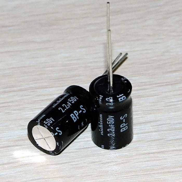 خازن 2.2 میکروفاراد 50 ولت کد Ca2.2uf-50V بسته 6 عددی