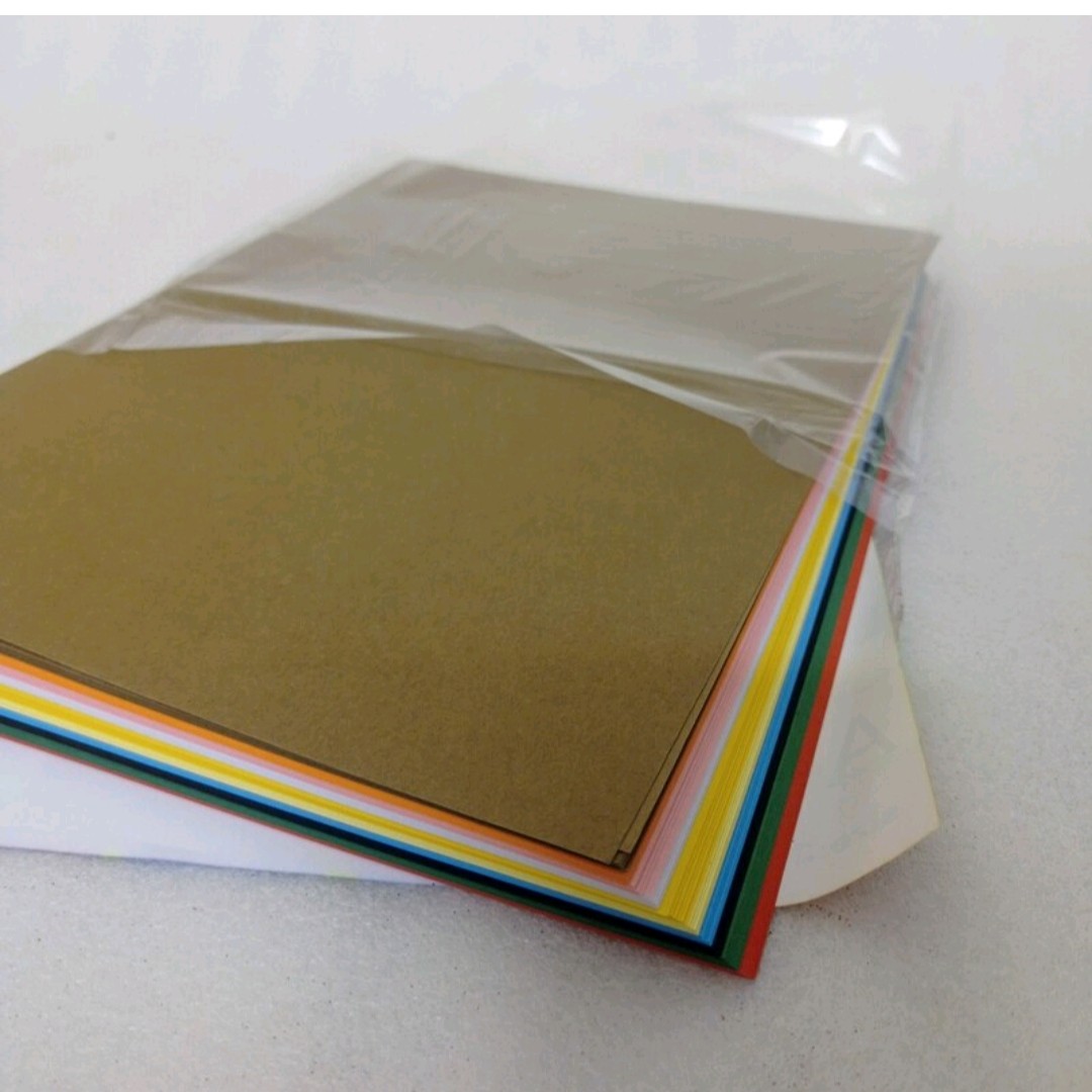 مقوا A4رنگی خارجی 10رمگ مات جور شده 160گرم 