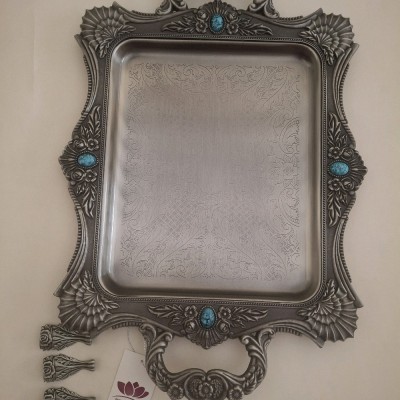 سینی پیوتر نگین دار پایه دار