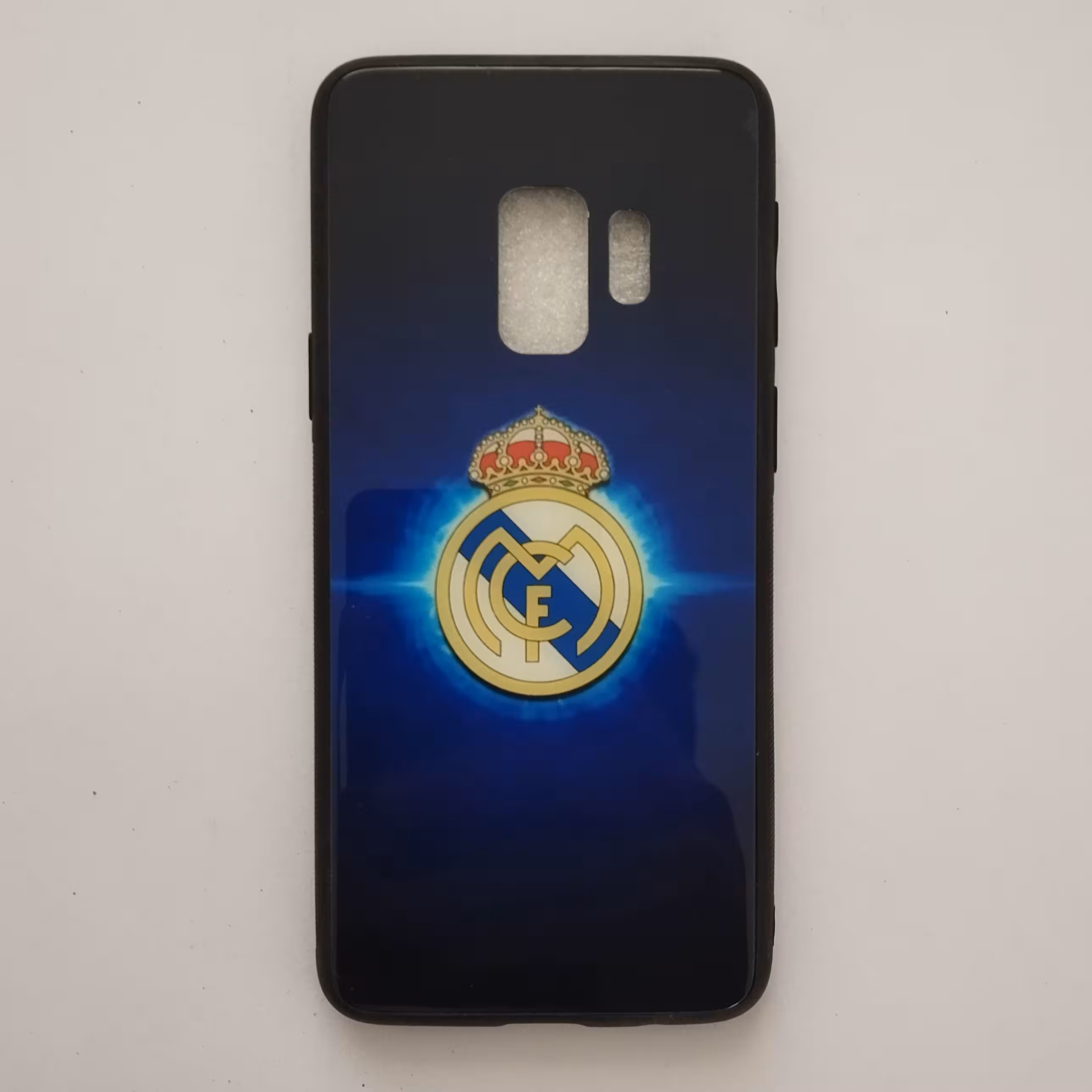 گارد - قاب - کاور پشت گلس طرح رئال مادرید مناسب برای سامسونگ Galaxy S9