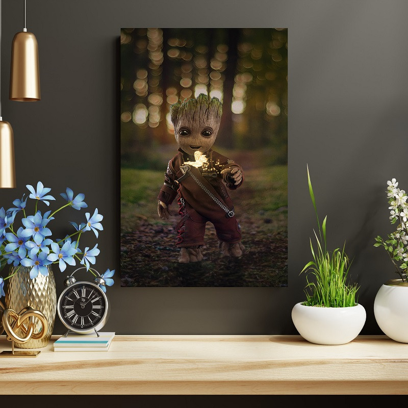 تابلو شاسی مدل baby-groot | دنیای قاب