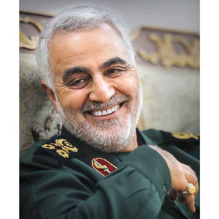 تابلو شاسی مدل شهید حاج قاسم سلیمانی کد 03