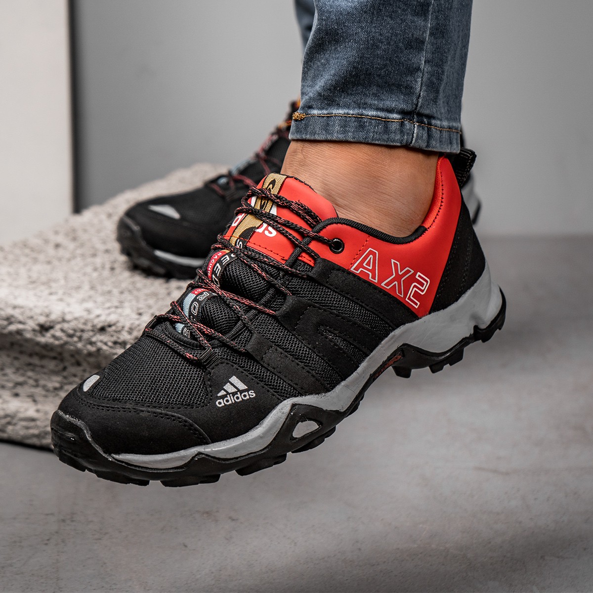 کتونی آدیداس ax2 مشکی قرمز irunner رانینگ ای ایکس دو مردانه و بزرگپا اسپرت کفش Adidas