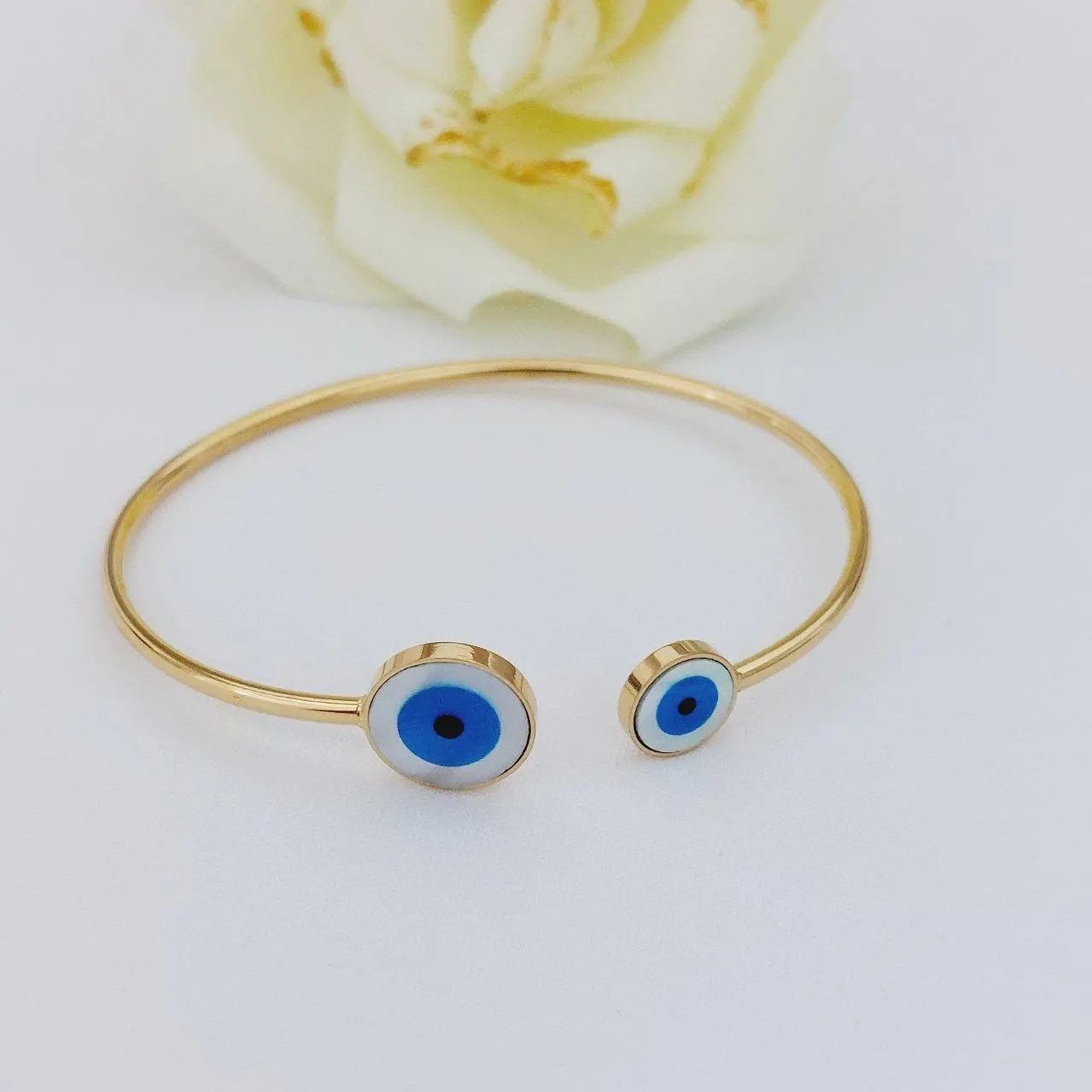 دستبند النگویی 