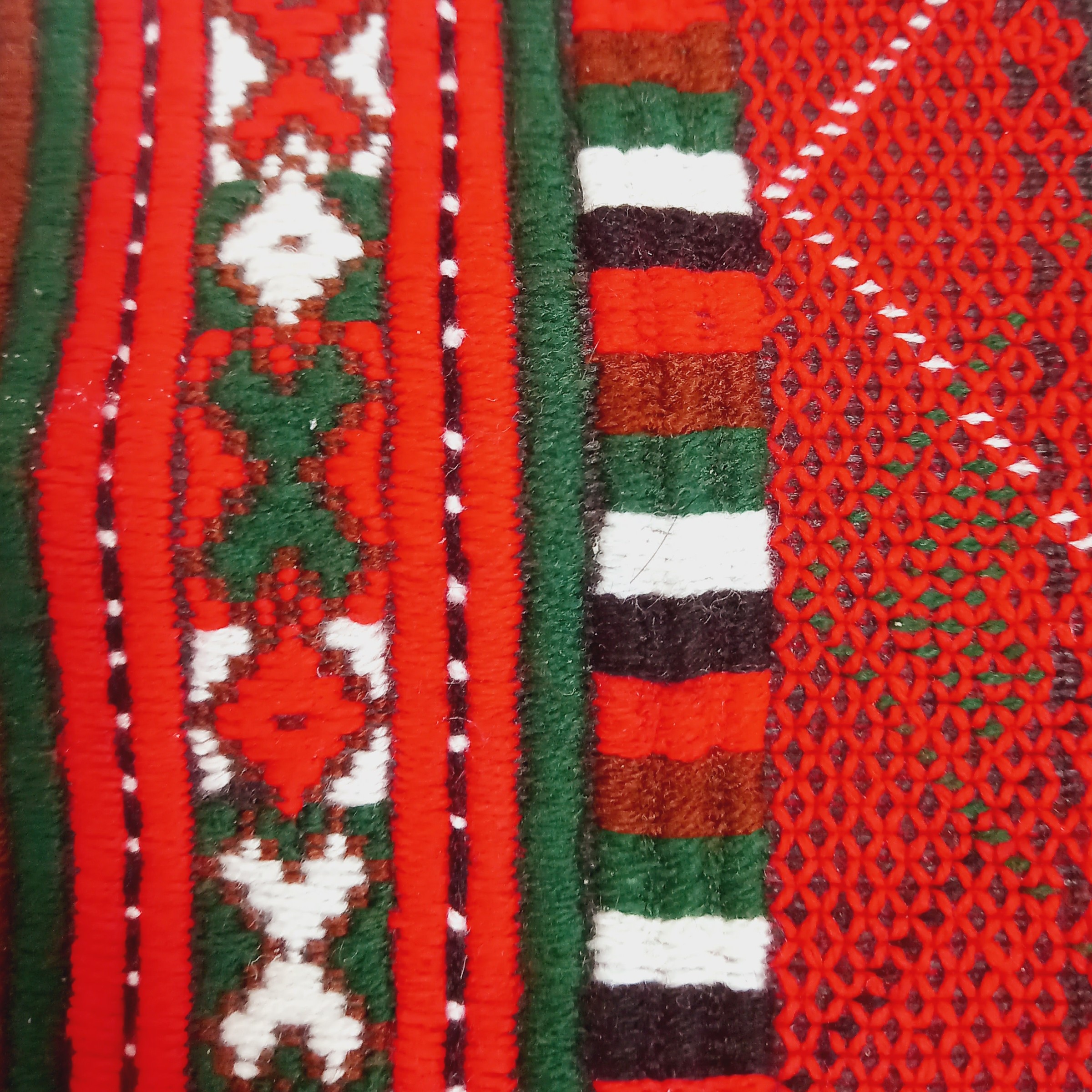 پنل سوزن دوزی اپلیکه سوزن دوزی  بلوچی کاملا دست دوز 