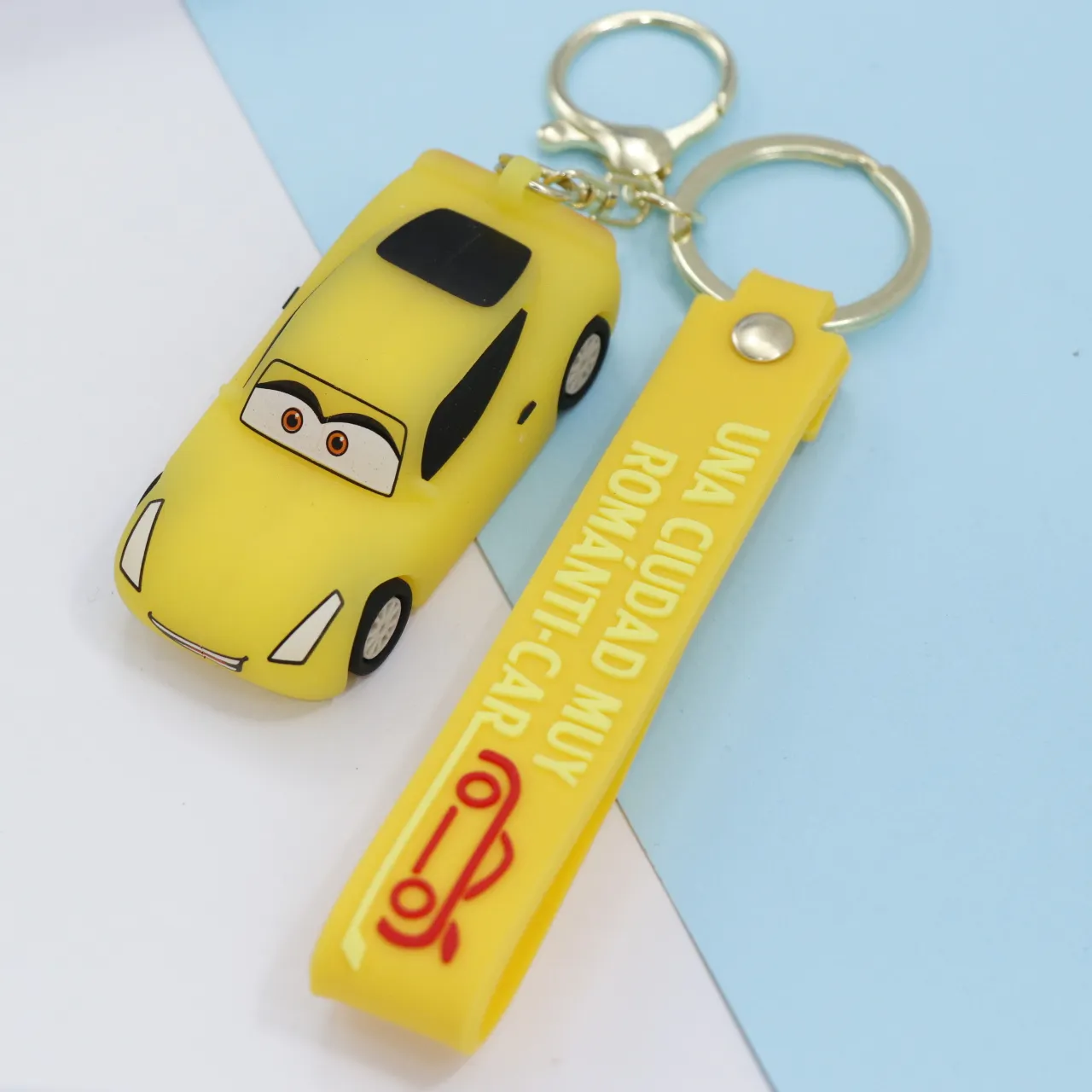 سرکلیدی ماشین مسابقه مک کویین زرد 37235