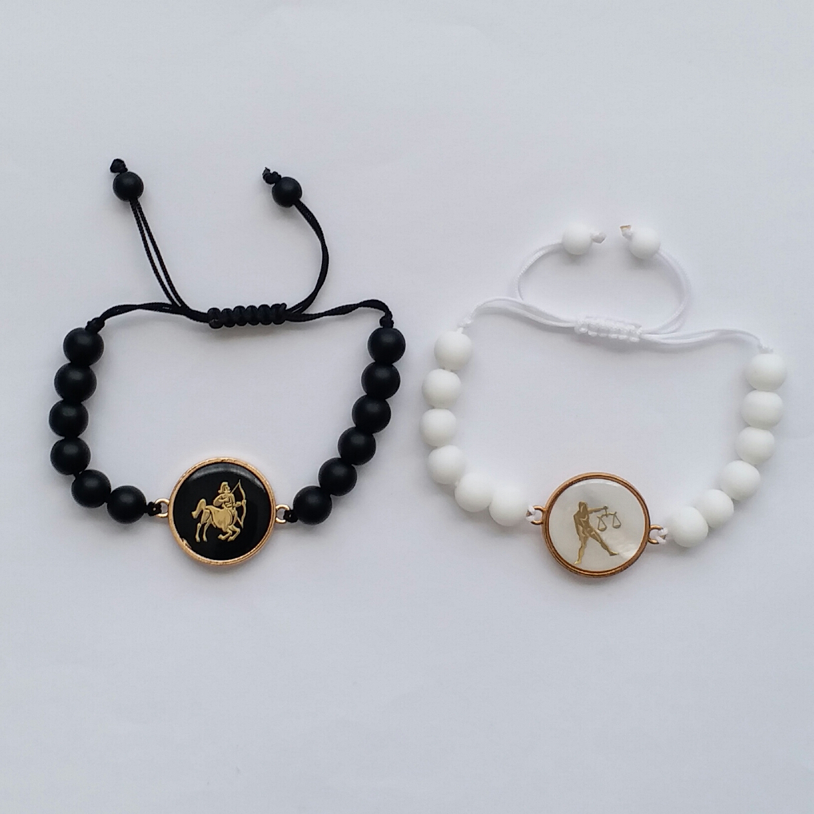 دستبند مدل ماه تولد مهر و آذر F90 مجموعه 2 عددی