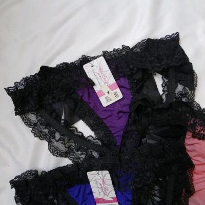 شورت فانتزی عروسکی ساتن گیپور فاق کوتاه پشت باز