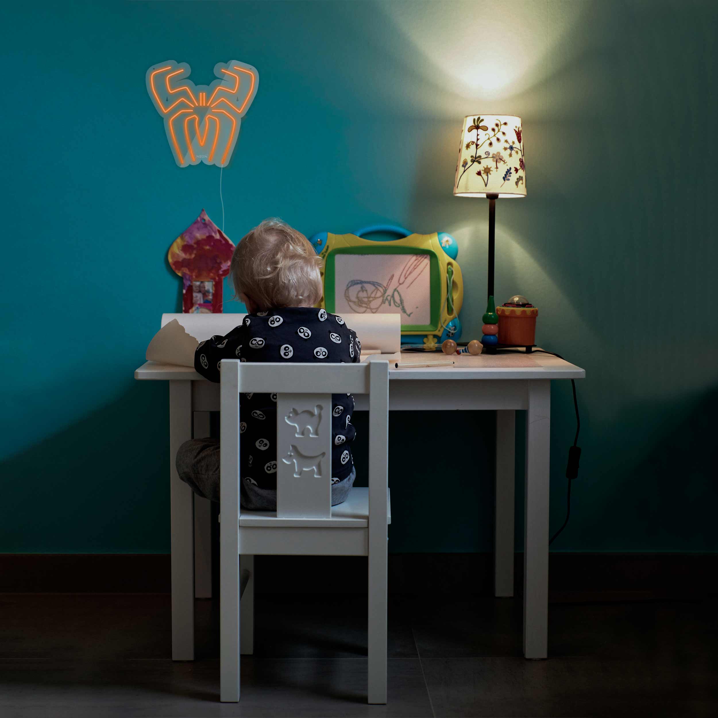 چراغ دیواری نئون دیزاین طرح Spider-GL_ORG