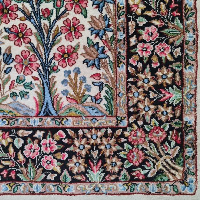 فرش دستبافت سه و نیم متری کد 852