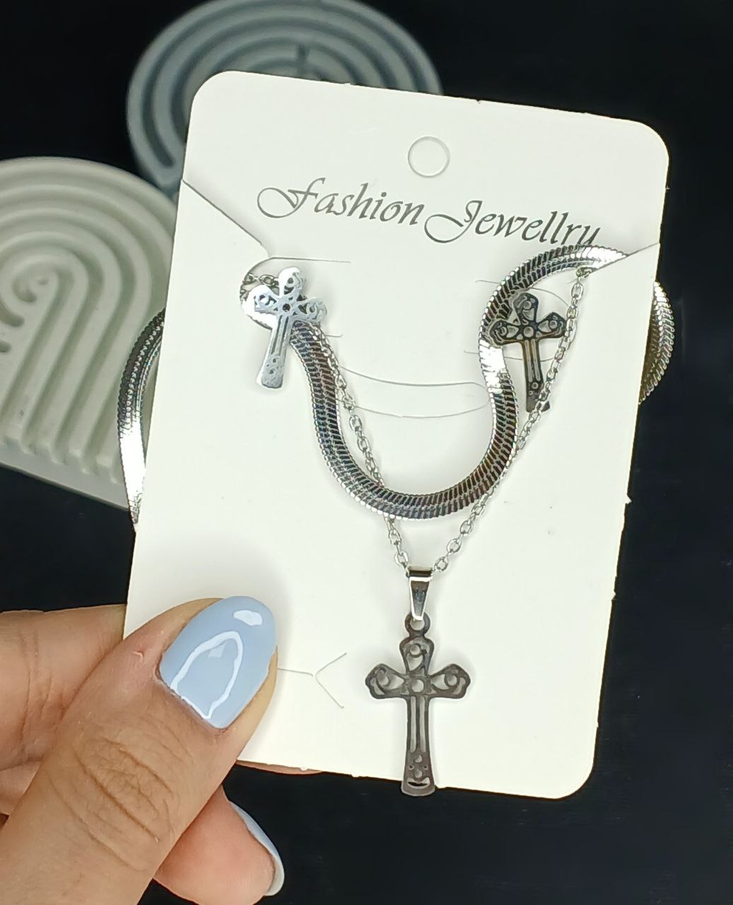 نیم ست ماری با پلاک زنجیر و گوشواره