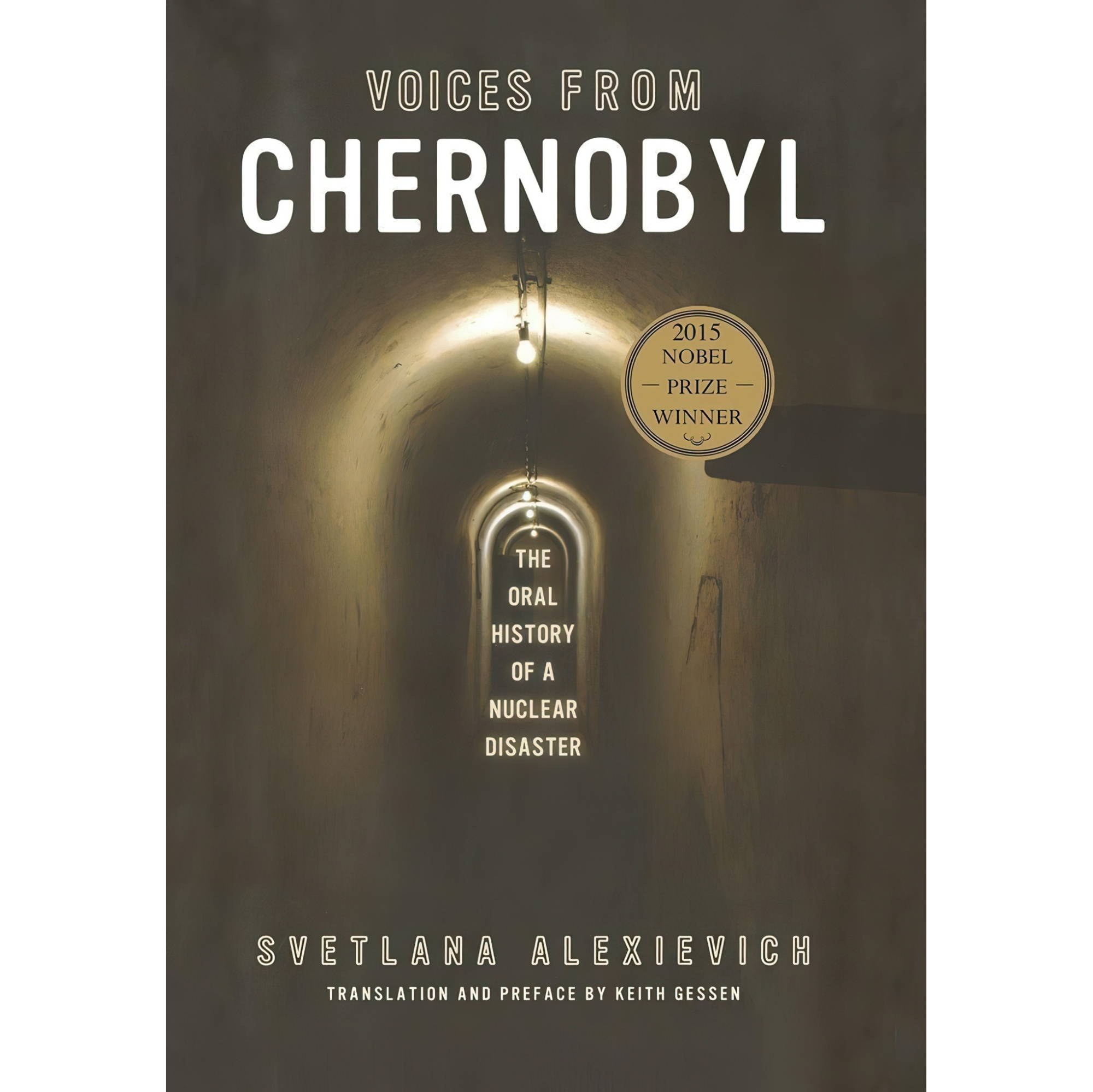 کتاب زبان اصلی Voices From Chernobyl The Oral History of a Nuclear Disaster