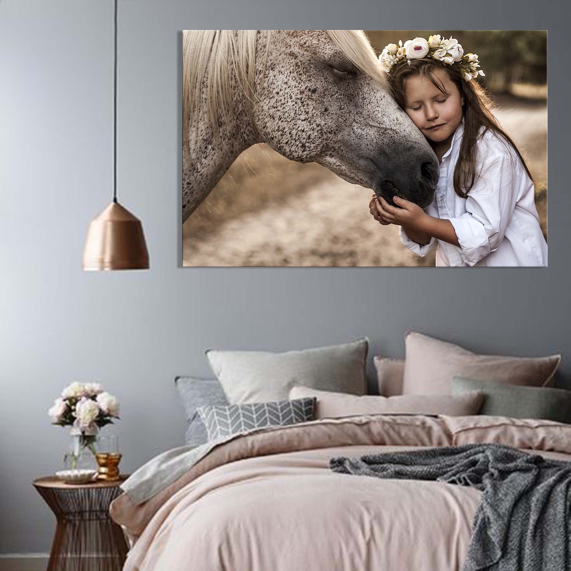 تابلو شاسی طرح دختر عاشق اسب سفید کد01hz