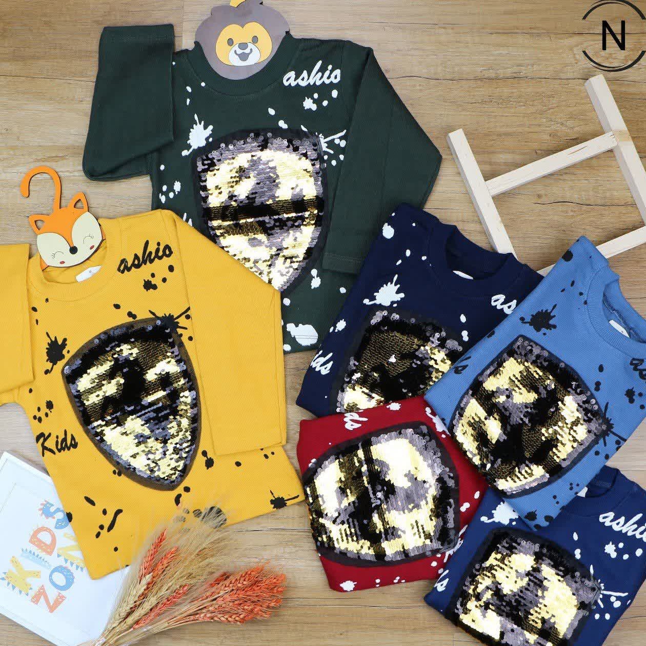 بلوز پسرانه 
جنس کبریتی
پولکی  سایز 35،40 