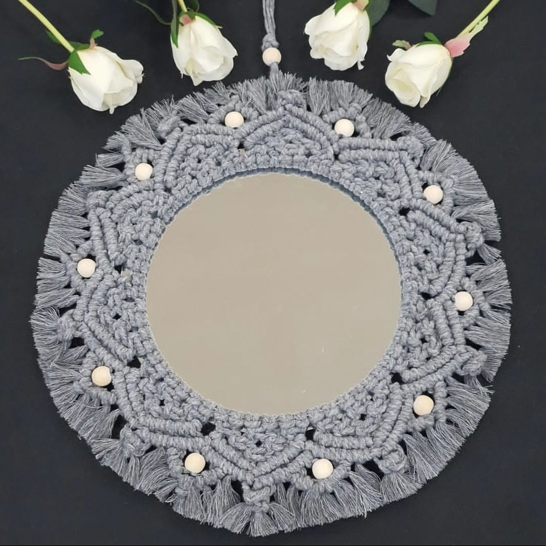 آیینه مکرومه