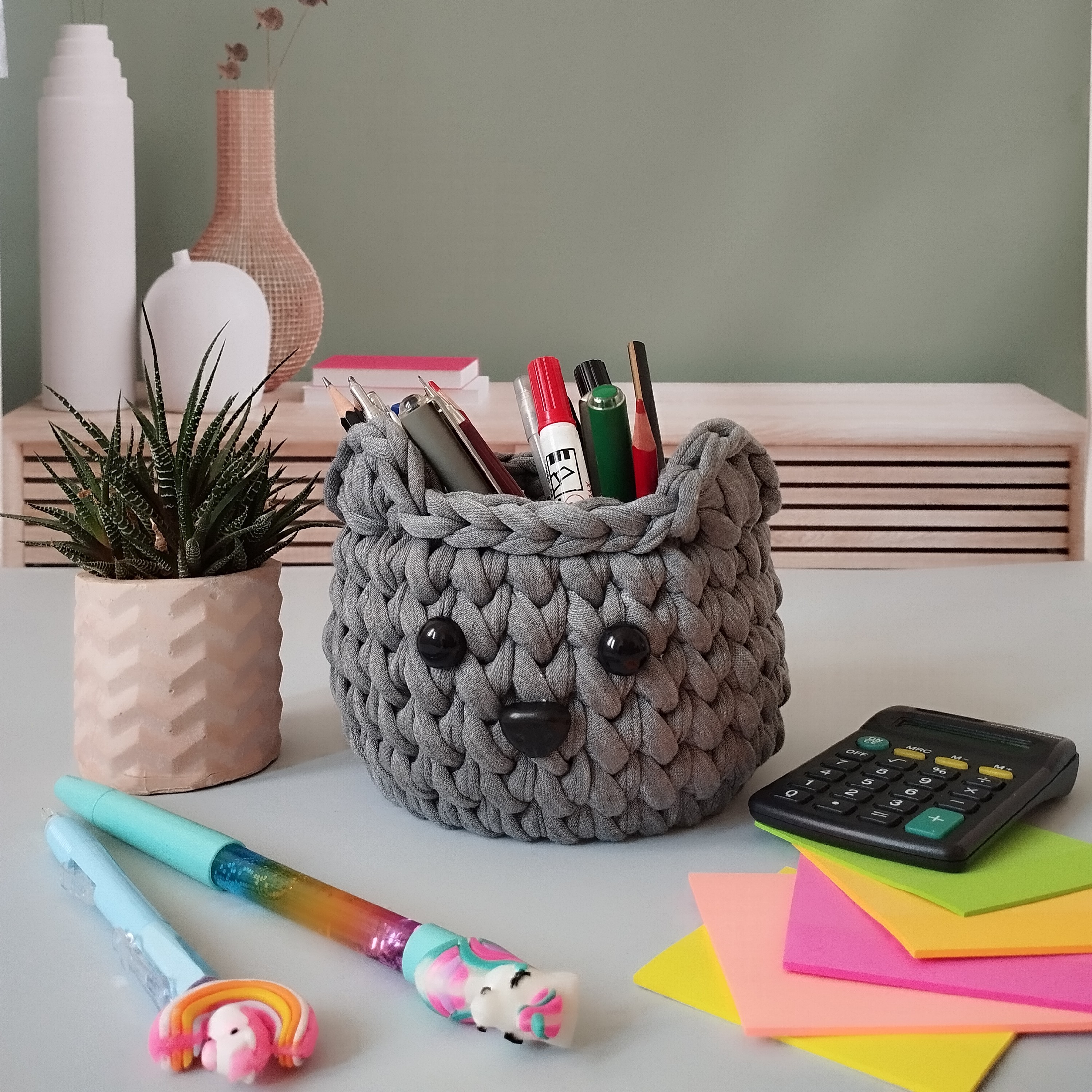 سبد تریکویی جامدادی 