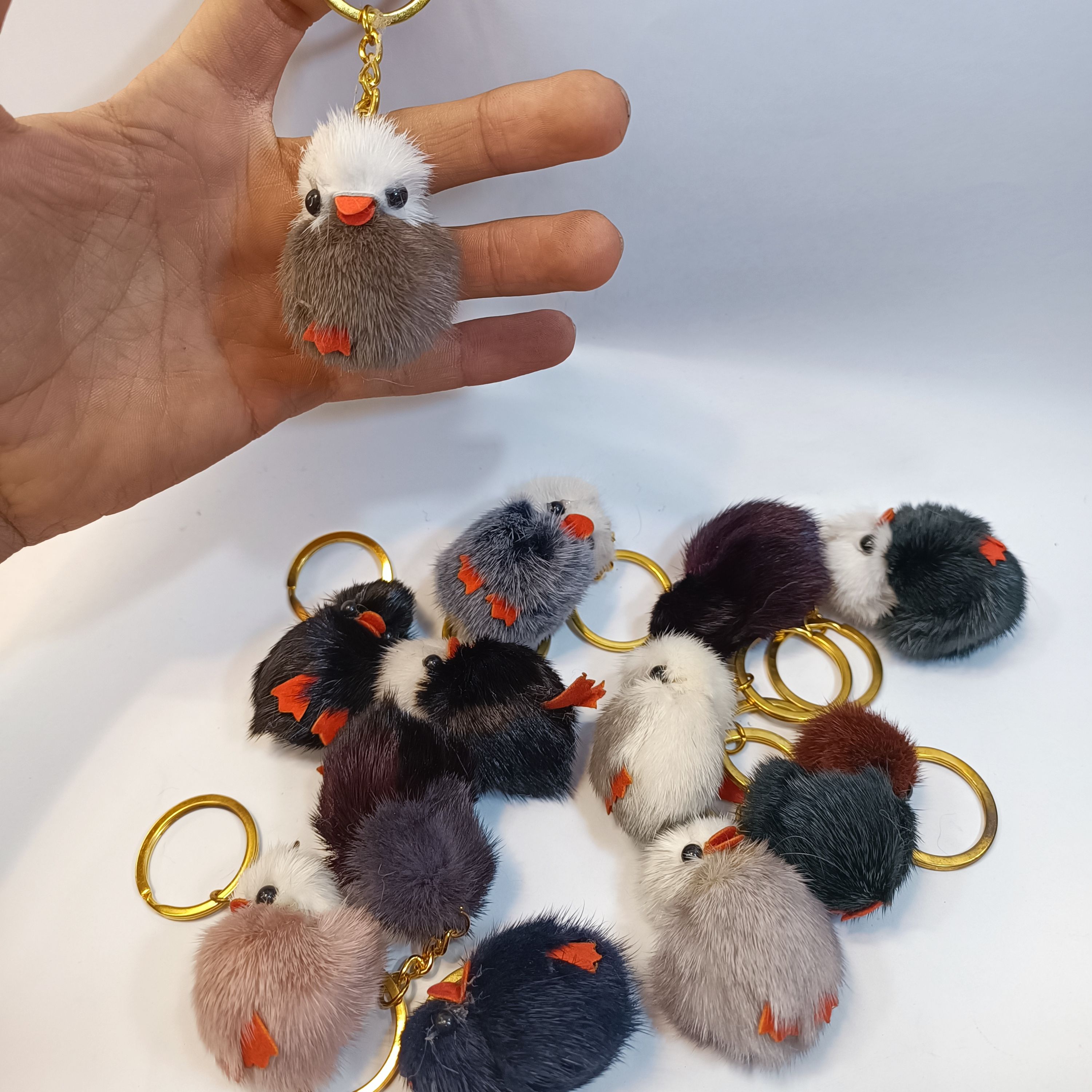 جاسویچی مدل جوجه پشمی  خارجی